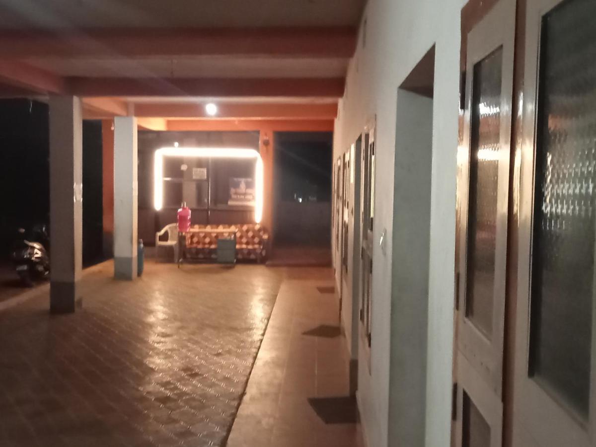 Sri Rama Lodge Subrahmanya Exterior photo